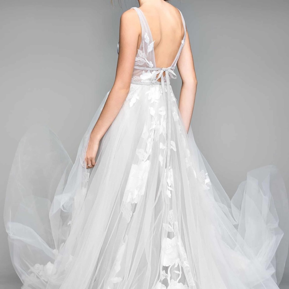 Willowby By Watters Galatea Gown (Titanium)